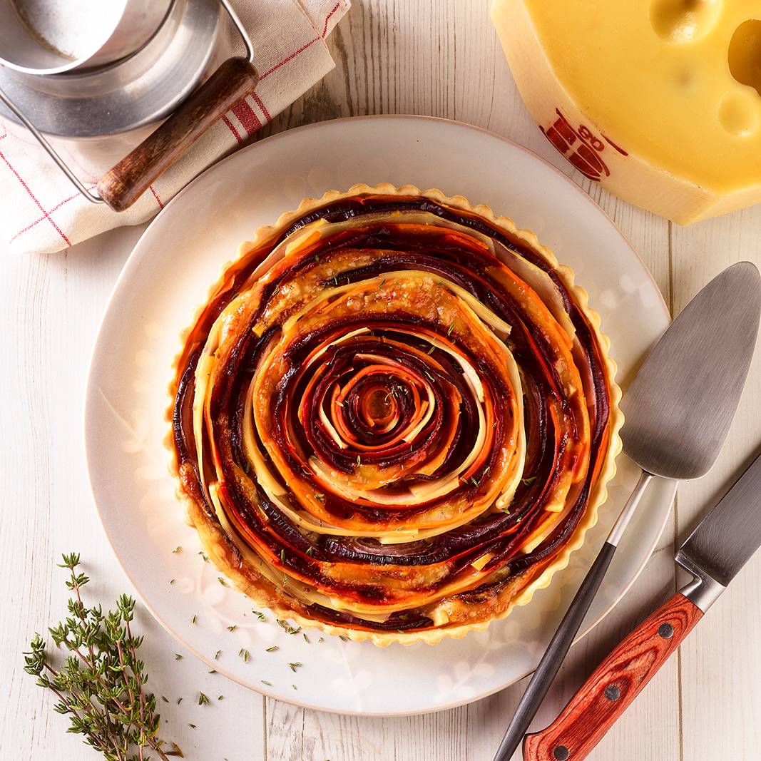 Tarte spirale aux légumes racines et Emmental de Savoie